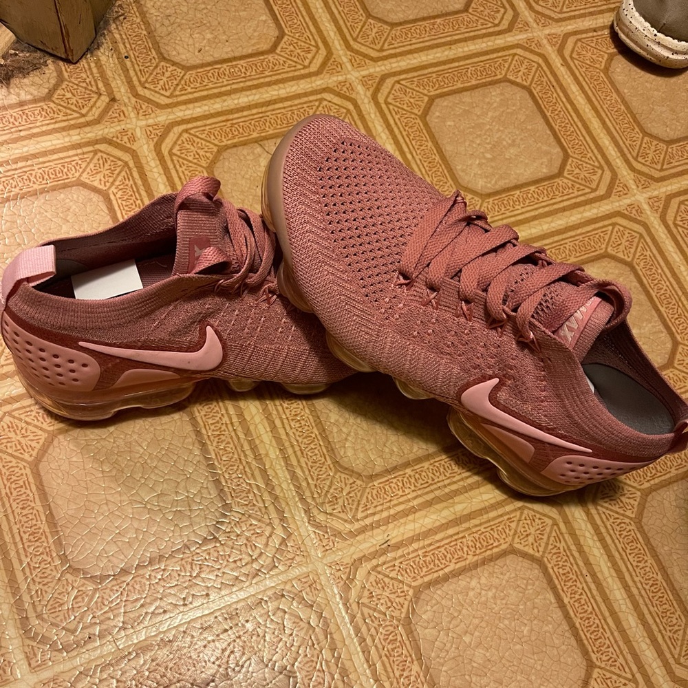 Womens Nike Vapormax